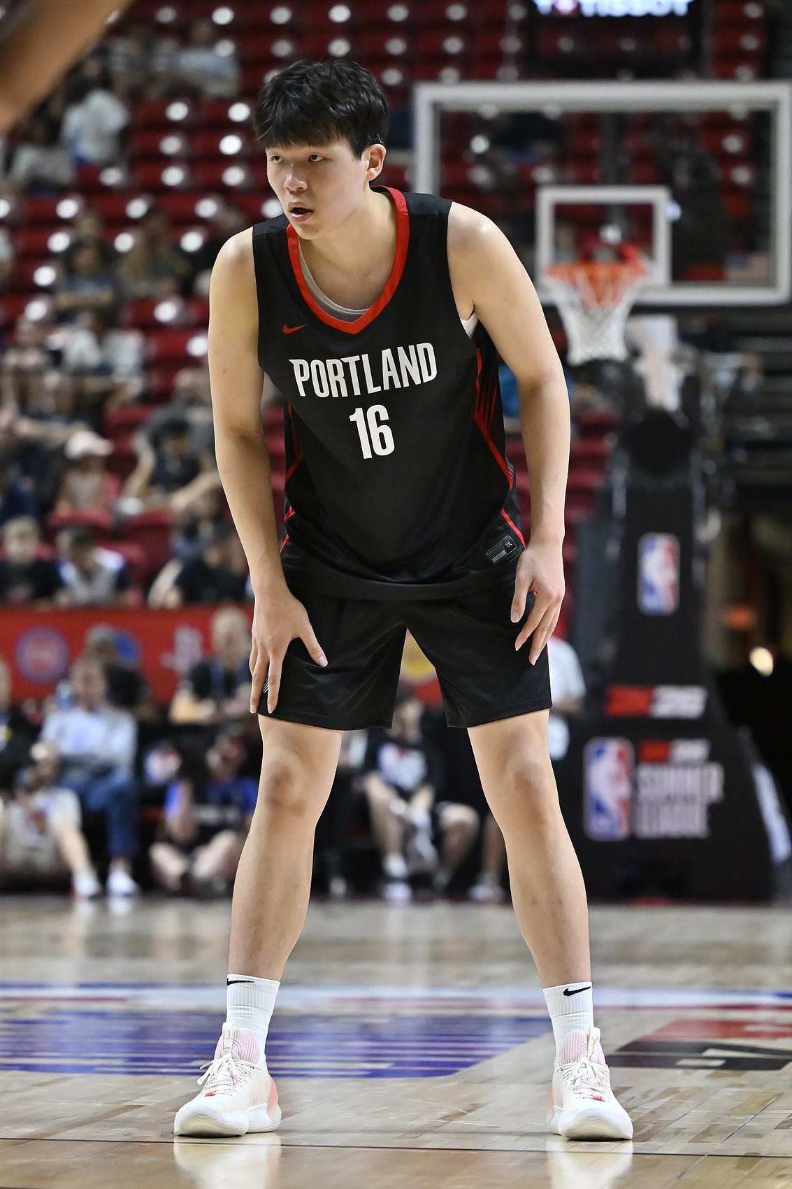 波杰姆斯基：杨瀚森的传球等技巧已展示出来 会慢慢找到自己位置